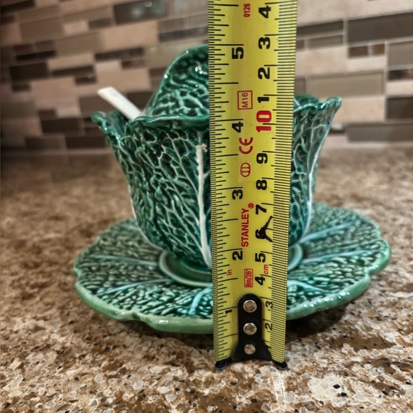 Small Vintage Cabbage shaped Tureen - Picture 14 of 16